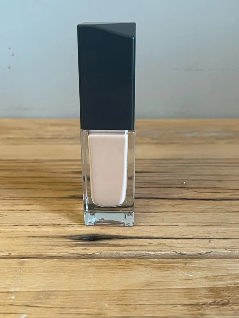 Believe Beauty Skin Finish Foundation in Porcelain